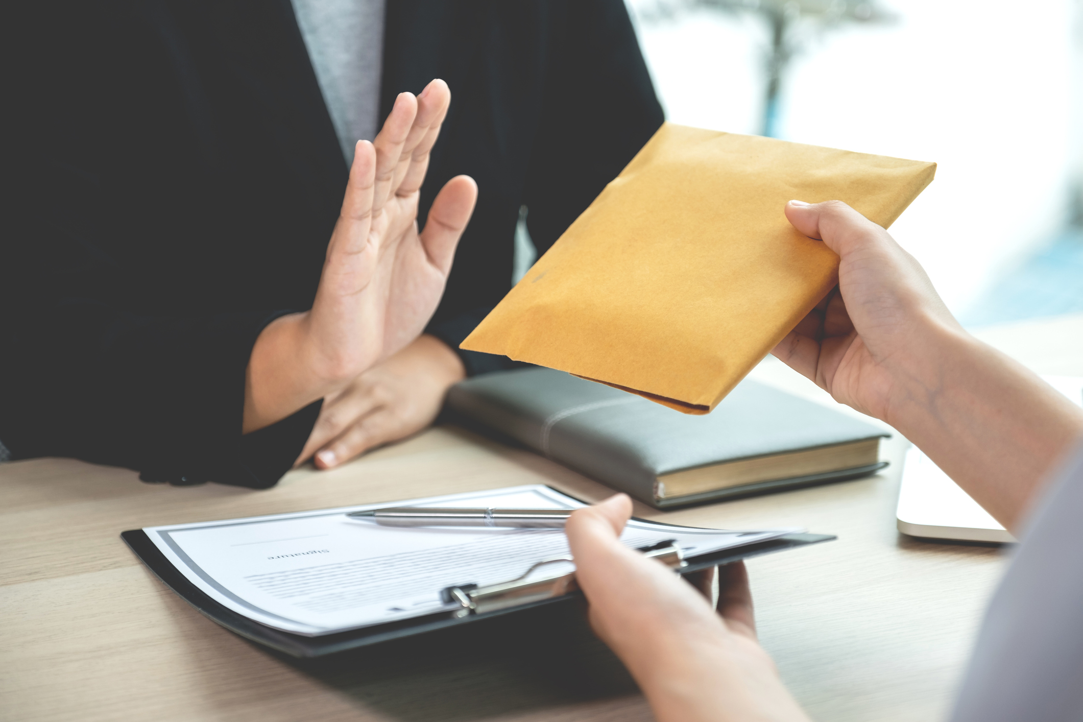 You are currently viewing Licenciement abusif ou nul : Comprendre vos droits et les recours possibles