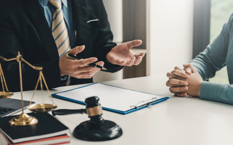 Comment résoudre un litige commercial
