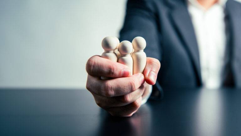 Lire la suite à propos de l’article Abus de Confiance : Définition, Enjeux Juridiques et Moyens de Protection