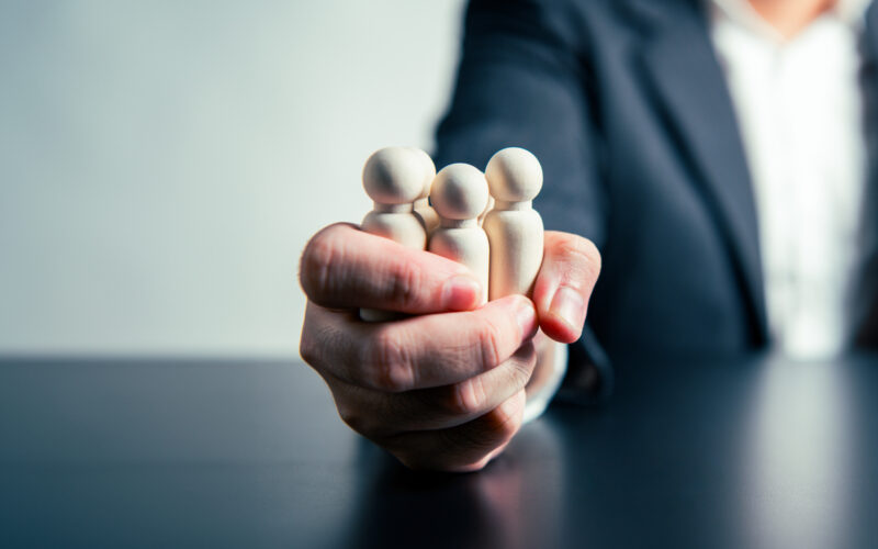 Abus de Confiance : Définition, Enjeux Juridiques et Moyens de Protection